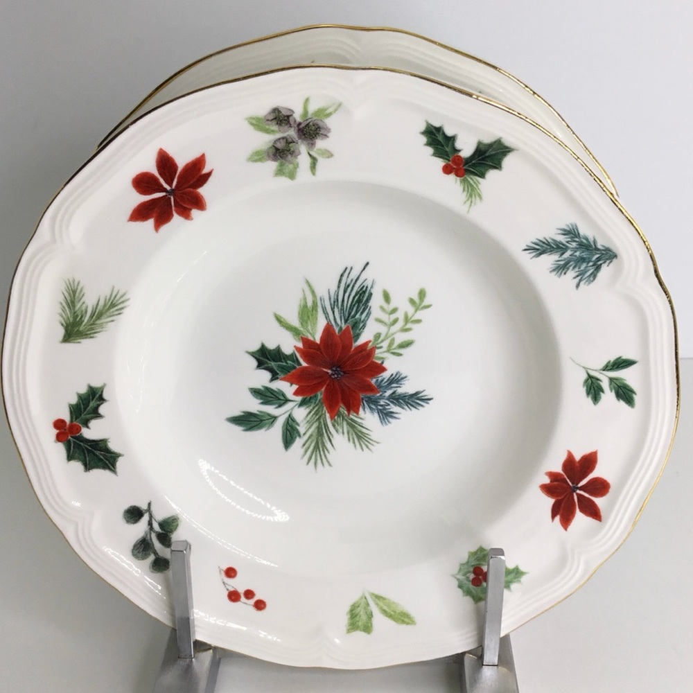 2 Soup Plates Grace Teaware Poinsettia Holly Berries Gold Trim 9” New